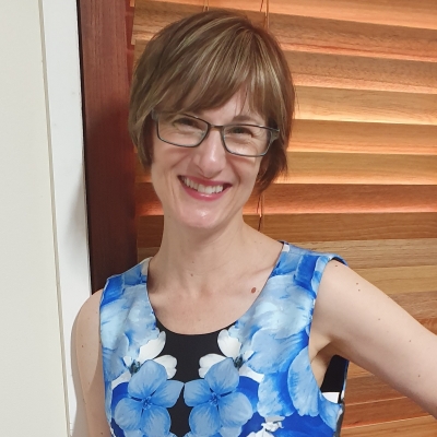 thumb_elizabeth-wilkie-2019 thumb_elizabeth-wilkie-2019